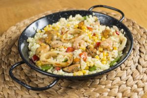 Plato de arroz con cosas