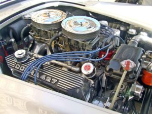 Motor de un coche
