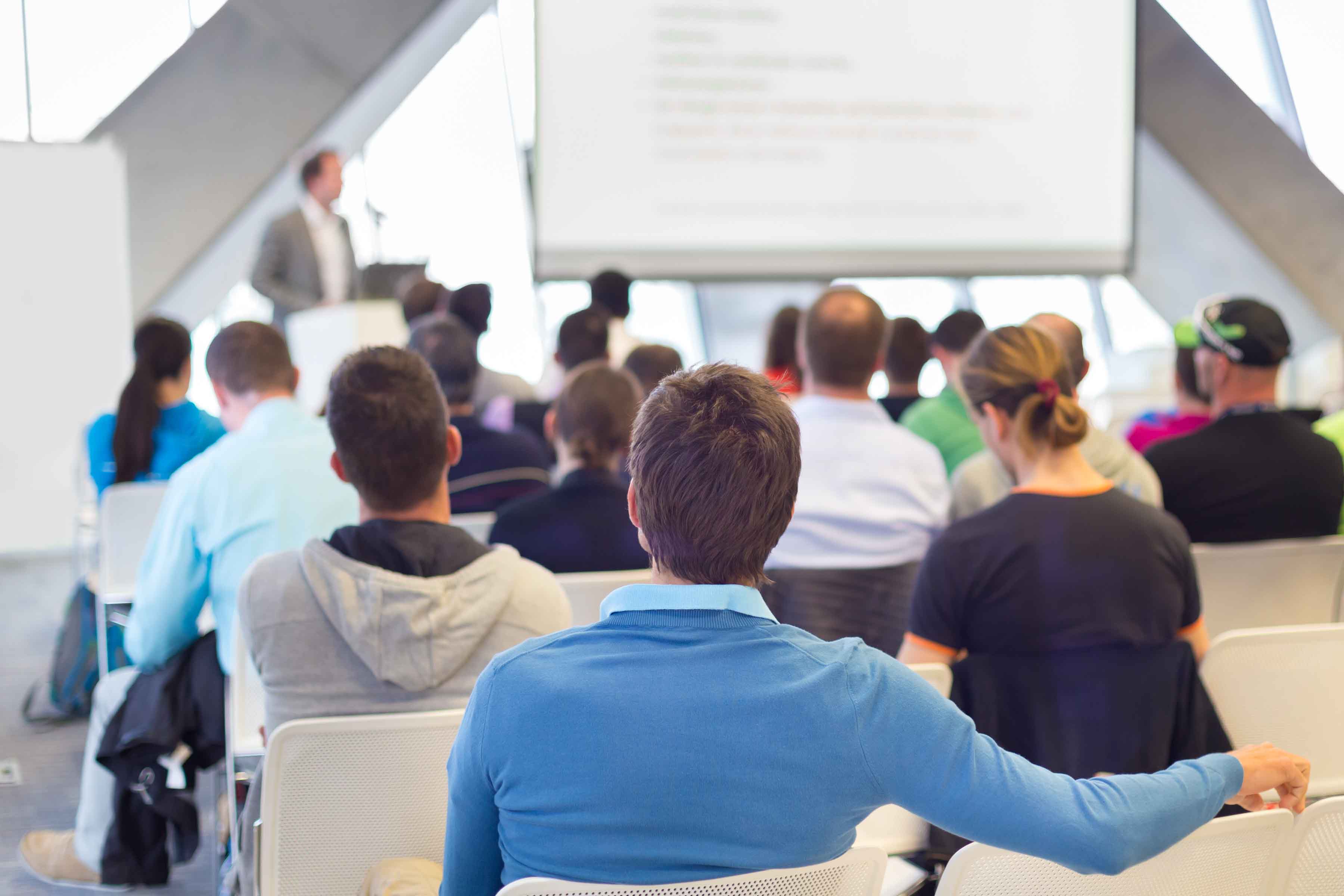 Clase de personas adultas