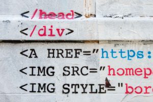 código html pintado en pared