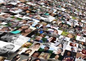 fotos de carné de miles de personas