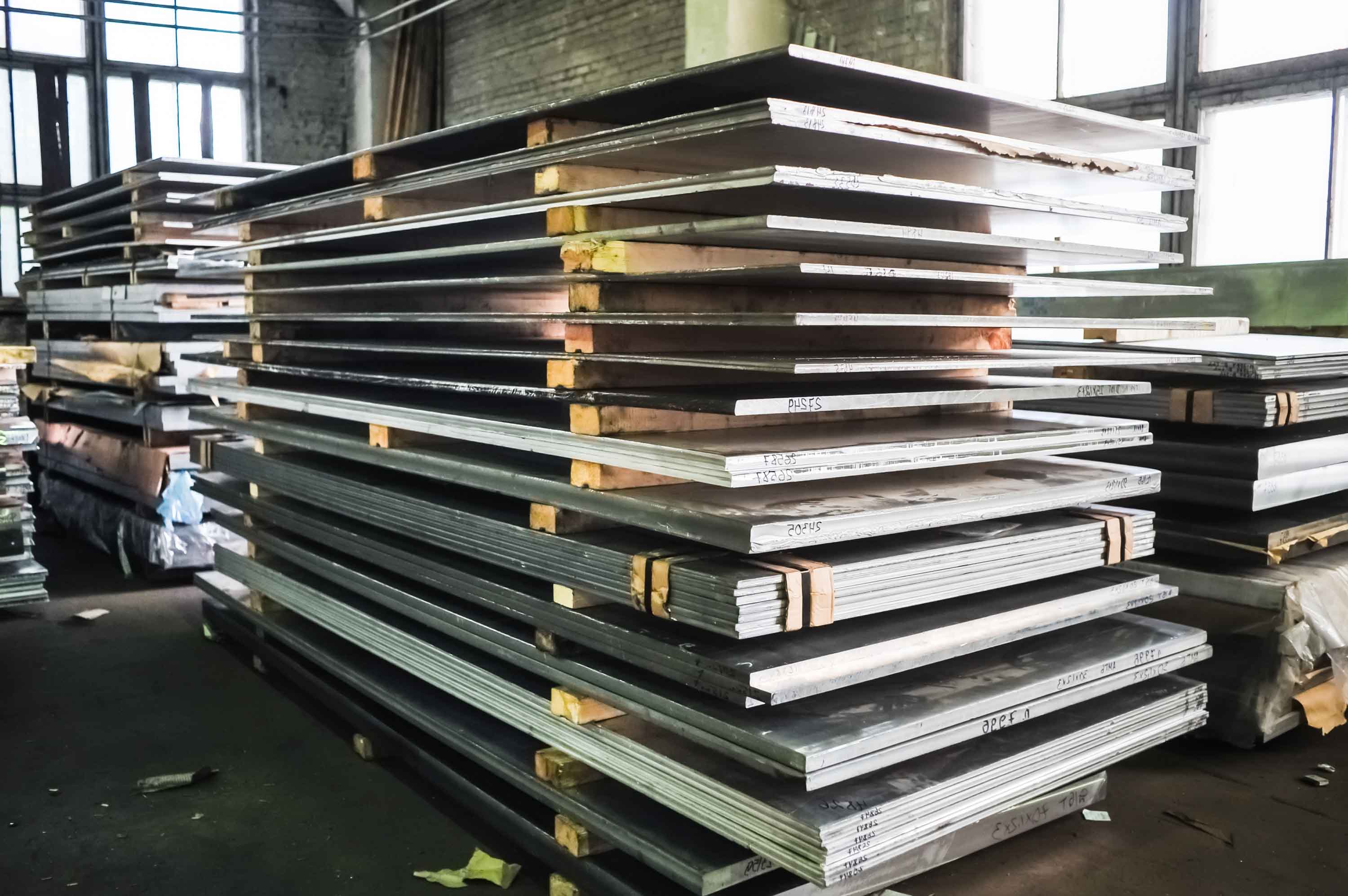 Moldes en planta de metalurgia