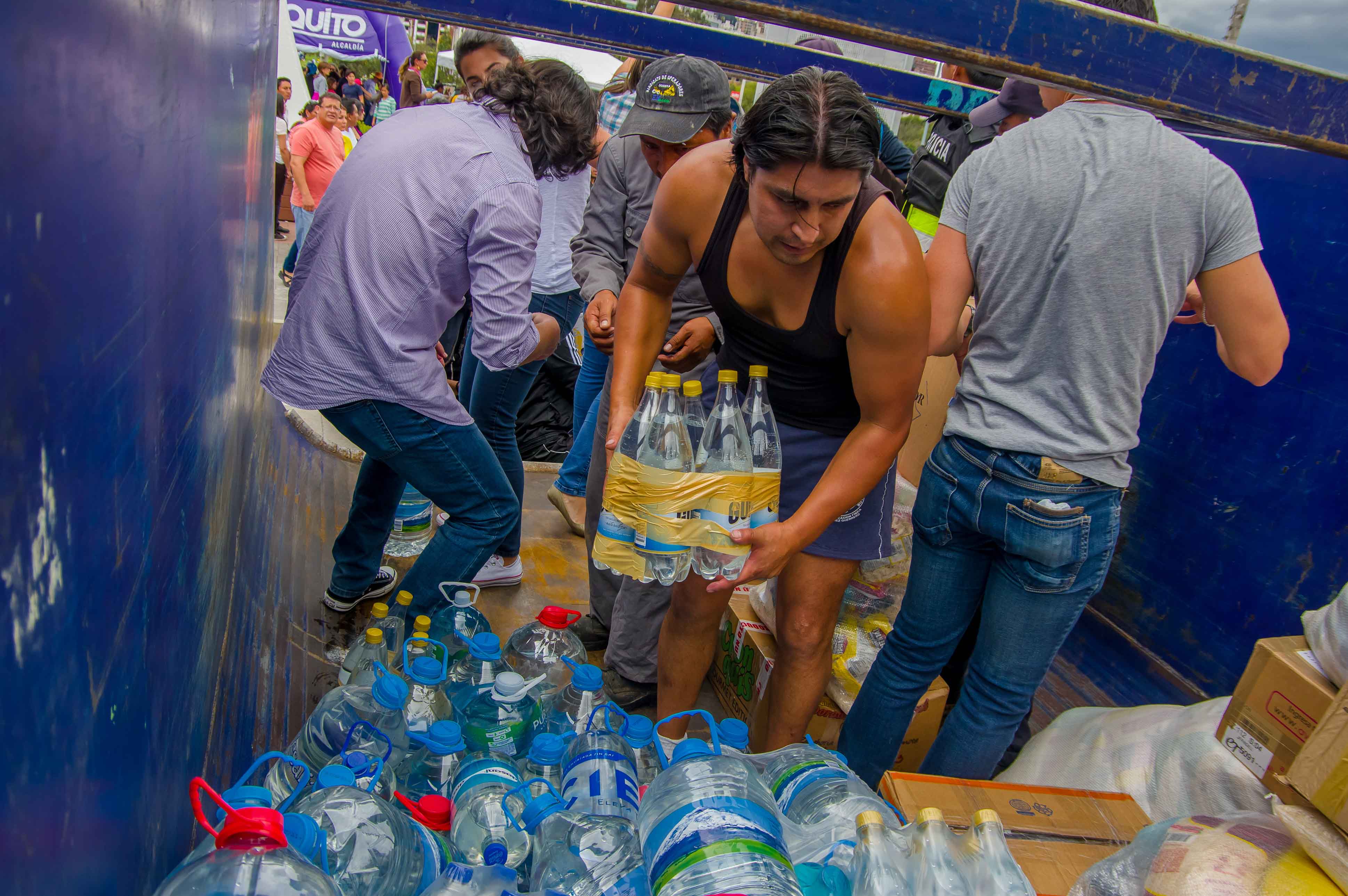 Personas con ayuda humanitaria
